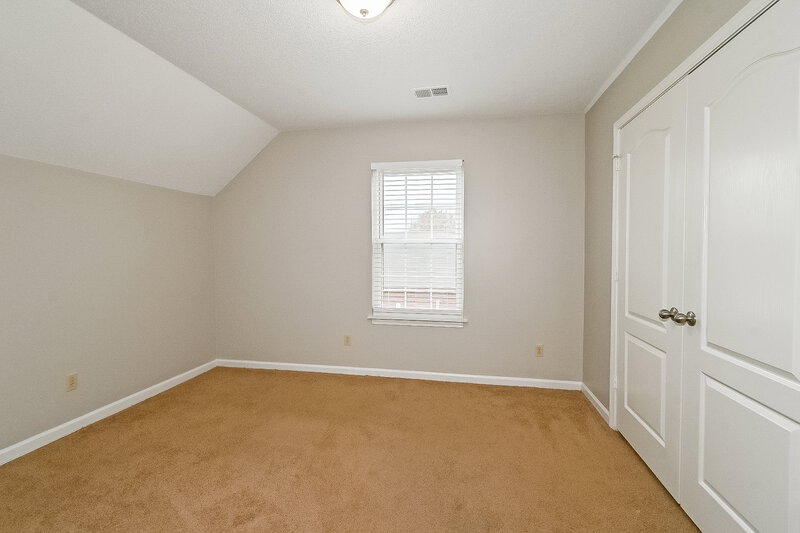 2,060/Mo, 10020 Fox Chase Dr Olive Branch, MS 38654 Bedroom View 4