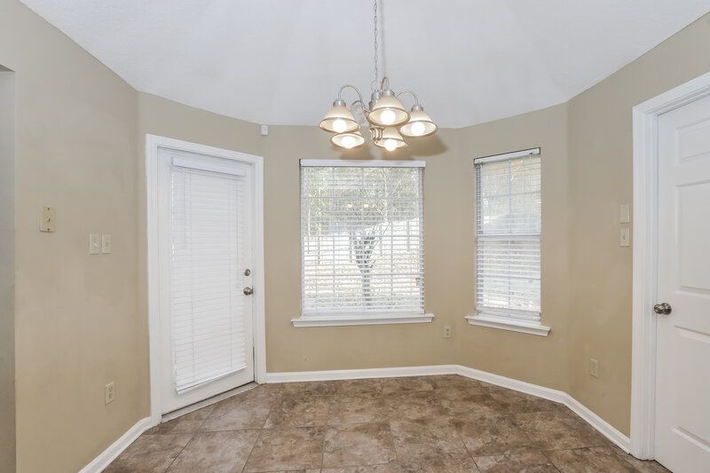 1,715/Mo, 5780 Lancaster Dr Olive Branch, MS 38654 Breakfast Nook View