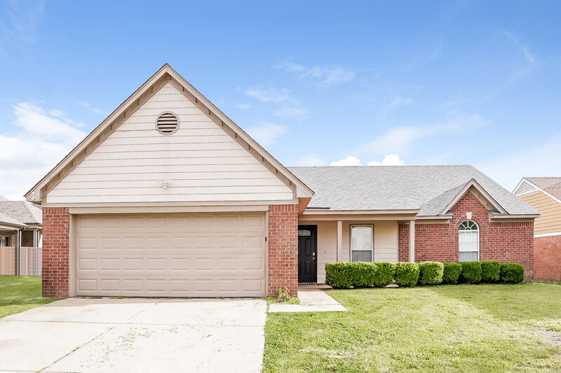 2,690/Mo, 1656 Mary Payton Dr Southaven, MS 38671 External View