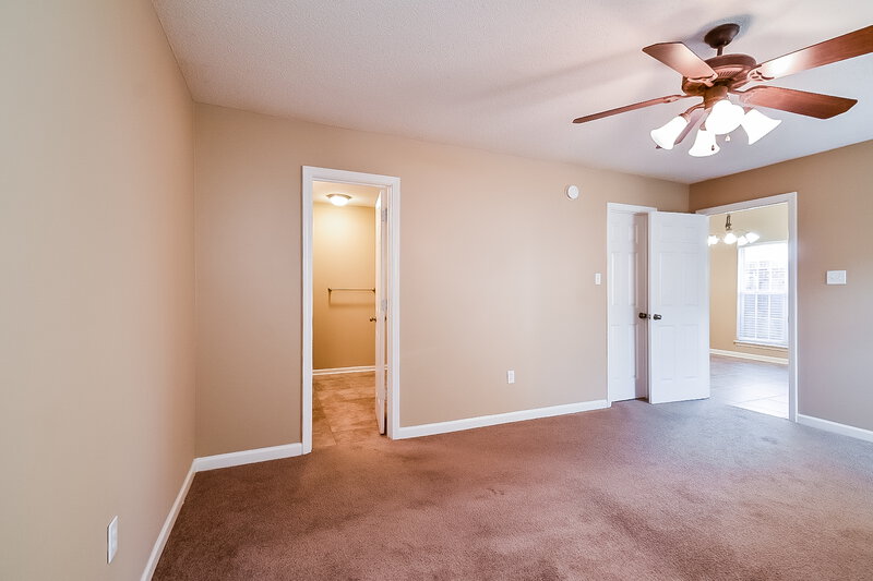 1,490/Mo, 5440 Pollard Dr Southaven, MS 38671 Main Bedroom View
