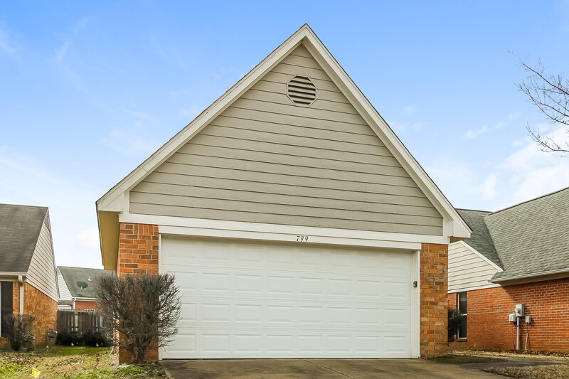 2,490/Mo, 799 Grant Dr Southaven, MS 38671 Front View 2