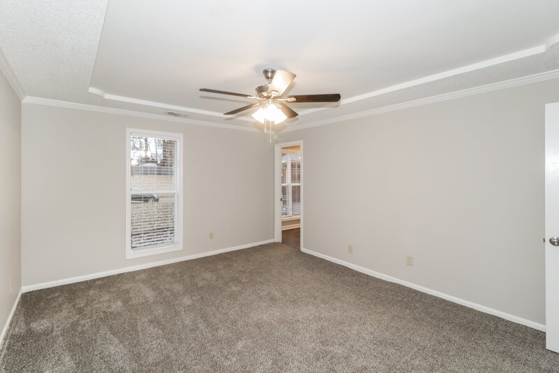 1,920/Mo, 5465 Pear Dr Southaven, MS 38671 Main Bedroom View 2