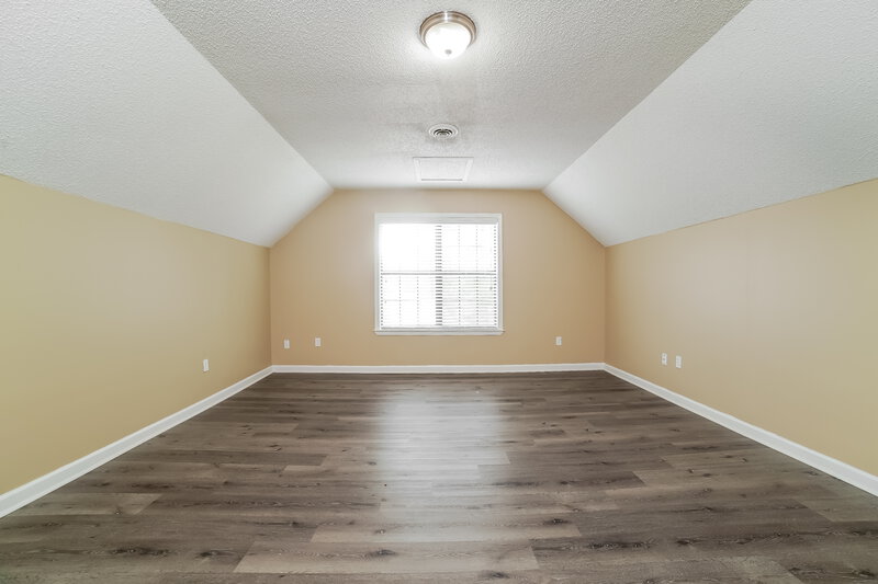 1,805/Mo, 6679 Tangleberry Cove Walls, MS 38680 Family Room View