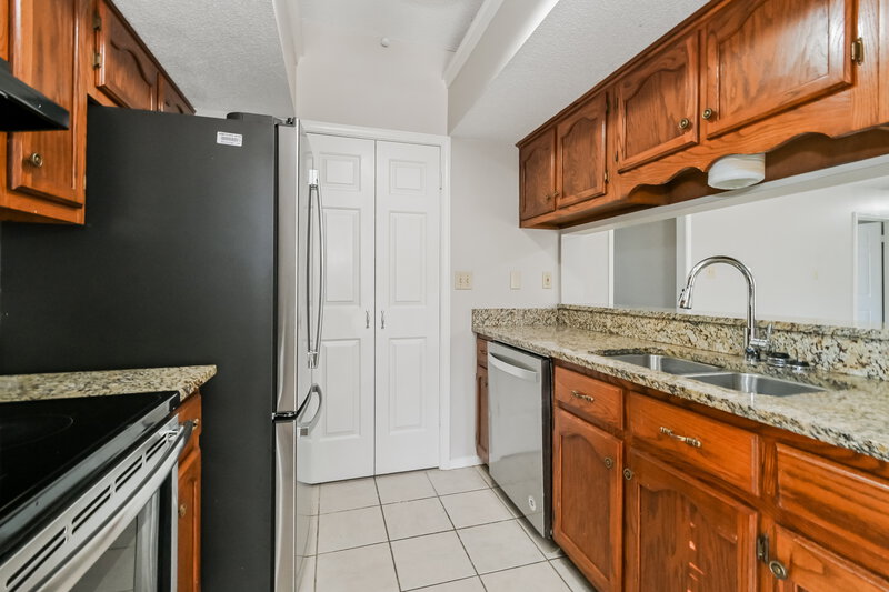 1,595/Mo, 7184 Brandee Dr Horn Lake, MS 38637 Kitchen View