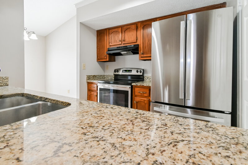 1,595/Mo, 7184 Brandee Dr Horn Lake, MS 38637 Kitchen View 2