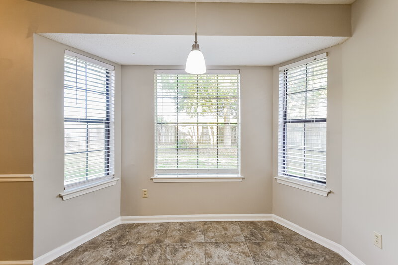 1,785/Mo, 7117 Goodman Ridge Dr Olive Branch, MS 38654 Dining Room View