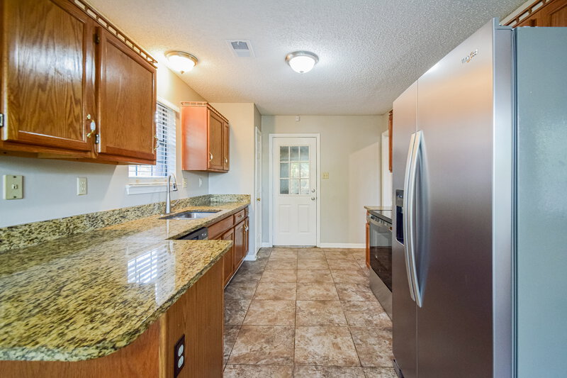 1,785/Mo, 7117 Goodman Ridge Dr Olive Branch, MS 38654 Kitchen View