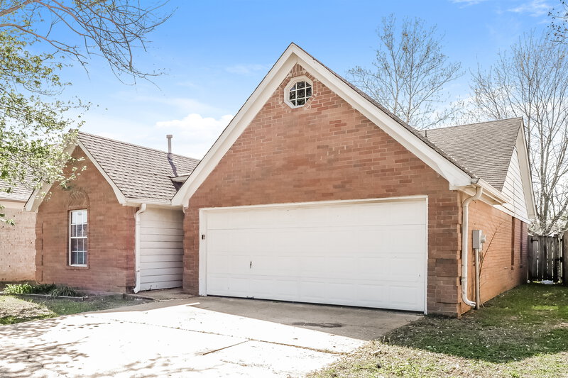 1,690/Mo, 1651 Thomas St Horn Lake, MS 38637 Front View