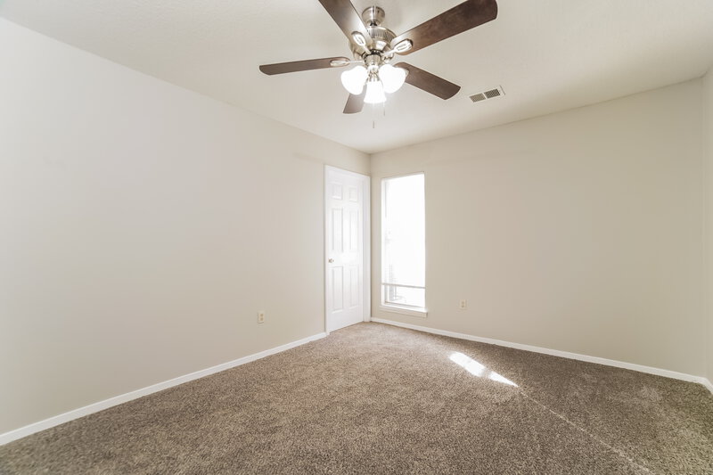 1,435/Mo, 3421 Laurelwood St Horn Lake, MS 38637 Main Bedroom View 2