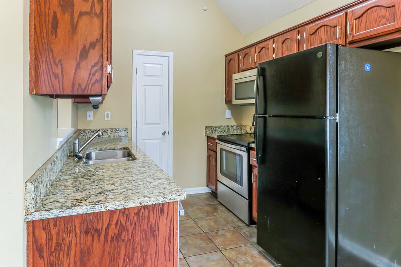 1,705/Mo, 7642 Fox Hunt Dr E Olive Branch, MS 38654 Kitchen View