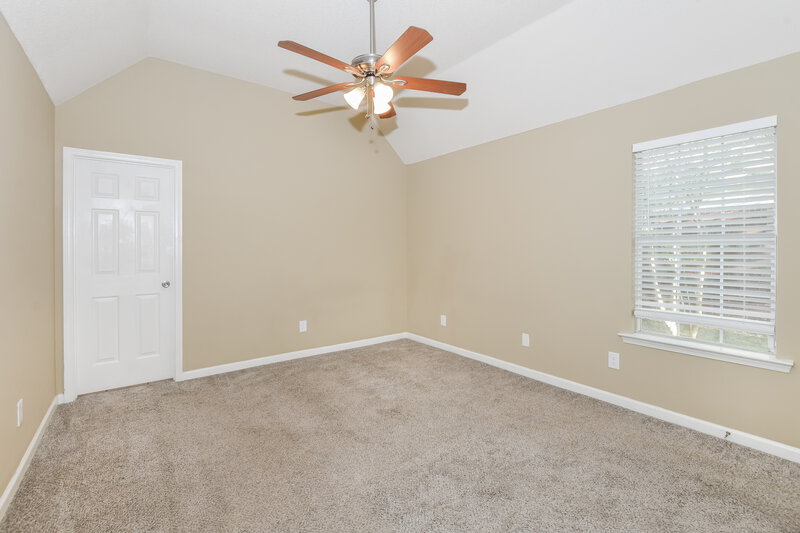 1,700/Mo, 7642 Fox Hunt Dr E Olive Branch, MS 38654 Main Bedroom View 2