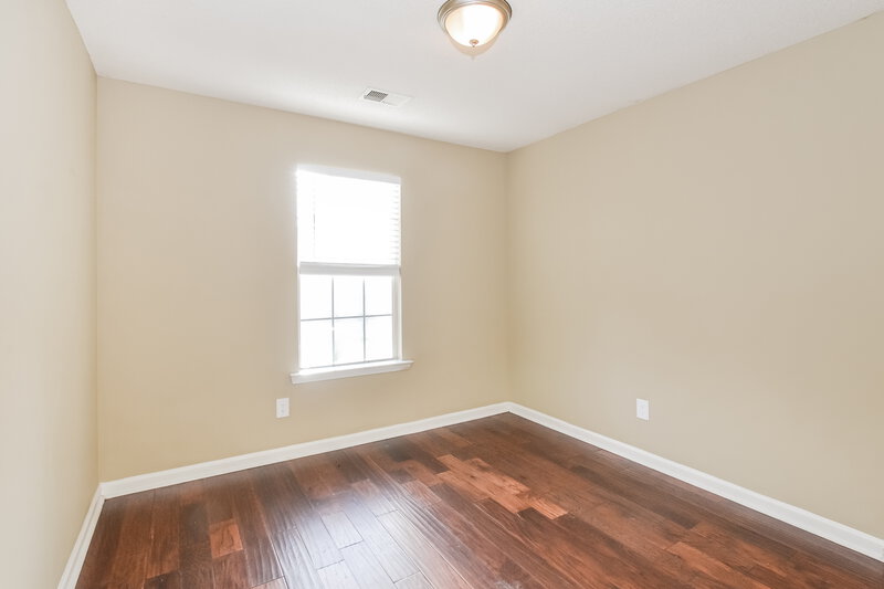 1,700/Mo, 7642 Fox Hunt Dr E Olive Branch, MS 38654 Bedroom View 2