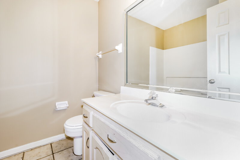 1,740/Mo, 50 Steffani Dr Southaven, MS 38671 Bathroom View