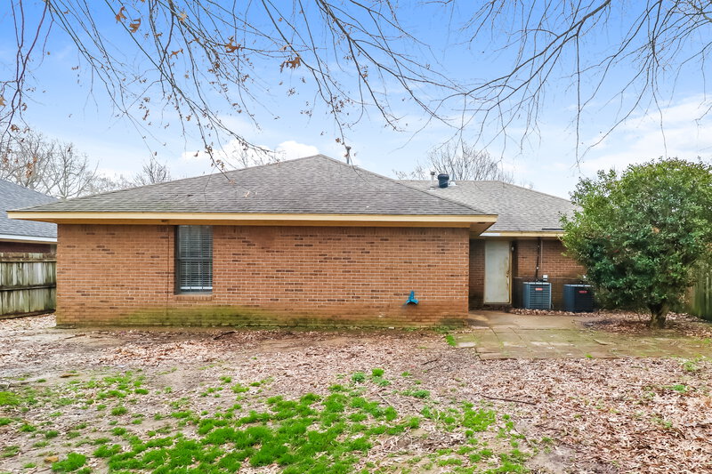 2,510/Mo, 6659 Valerie Dr Olive Branch, MS 38654 Rear View