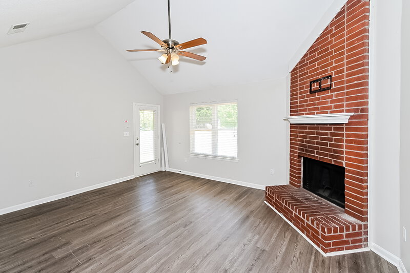 1,770/Mo, 9940 Stephenson Ln Olive Branch, MS 38654 Living Room View