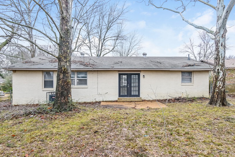 1,395/Mo, 3570 Bryn Mawr Dr Horn Lake, MS 38637 Rear View