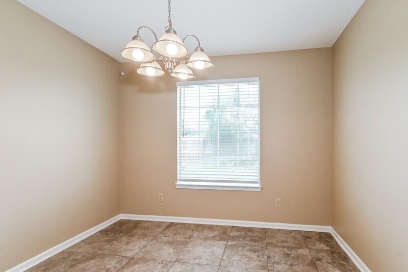 1,765/Mo, 5905 Kayla Dr Southaven, MS 38671 Dining Room View
