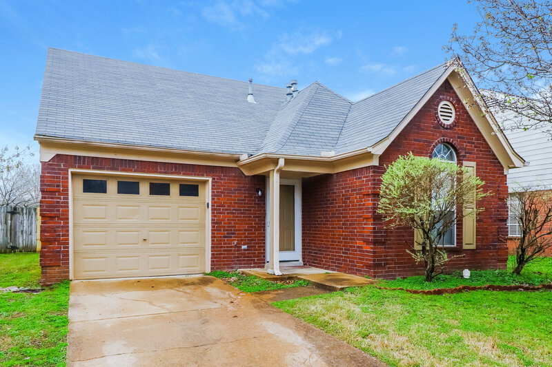 1,450/Mo, 5577 Steffani Dr Southaven, MS 38671 Front View