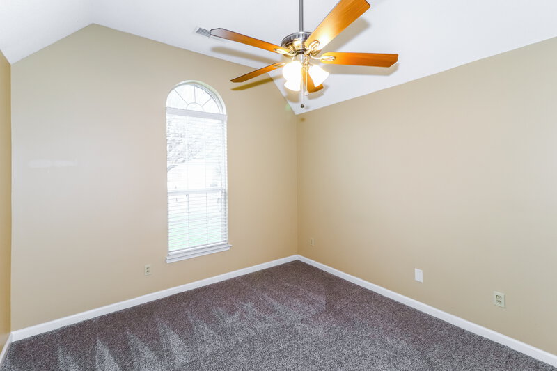 1,450/Mo, 5577 Steffani Dr Southaven, MS 38671 Main Bedroom View