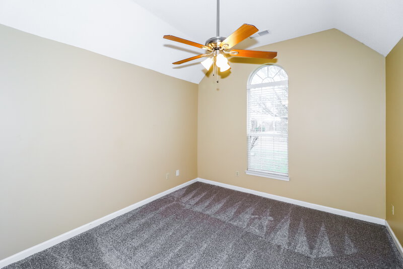 1,450/Mo, 5577 Steffani Dr Southaven, MS 38671 Main Bedroom View 2