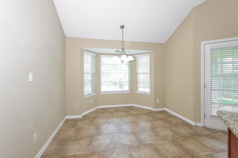 1,710/Mo, 7218 Durango Dr Horn Lake, MS 38637 Dining Room View 2