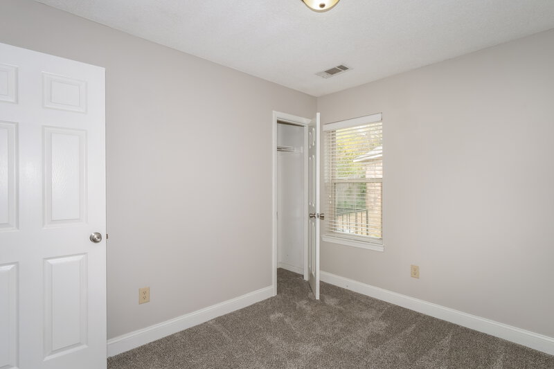 1,615/Mo, 9923 Adina Cove Olive Branch, MS 38654 Bedroom View 3