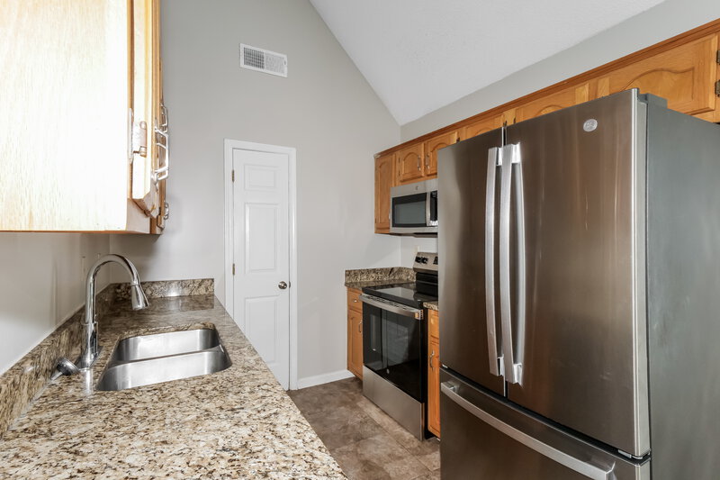 1,545/Mo, 5975 Alexandria Ln Southaven, MS 38671 Kitchen View
