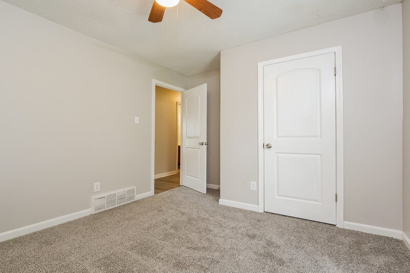 1,545/Mo, 3880 Warrington Dr Horn Lake, MS 38637 Bedroom View 2