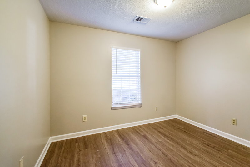 1,610/Mo, 6926 Ginwood Cove Walls, MS 38680 Bedroom View