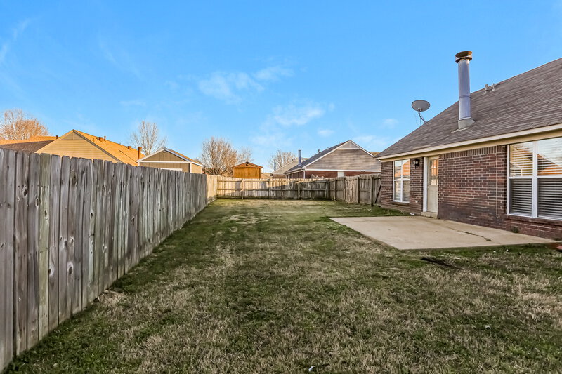 1,615/Mo, 7214 Brenwood Dr Horn Lake, MS 38637 Rear View 2