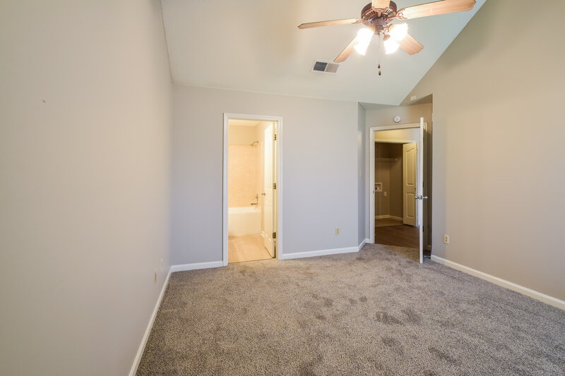 1,655/Mo, 7341 Lee Ann Dr Horn Lake, MS 38637 Main Bedroom View 2