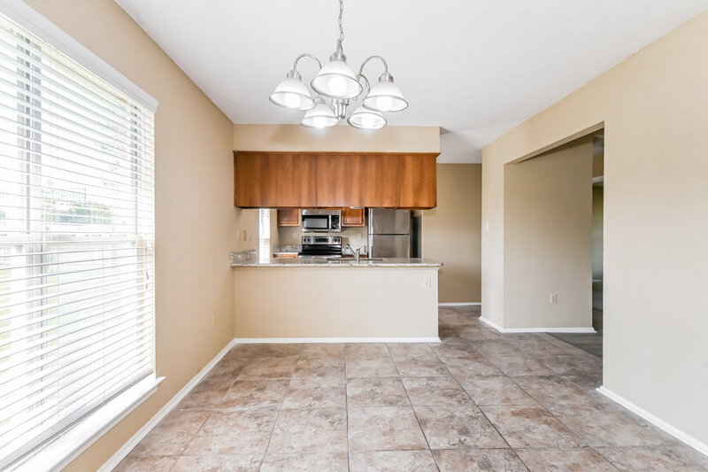 1,360/Mo, 3399 Bayberry Dr Horn Lake, MS 38637 Dining Room View 2