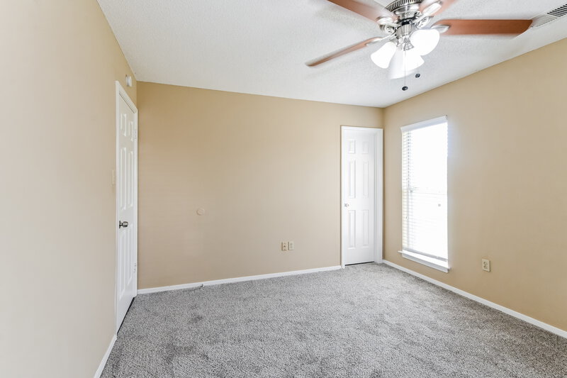 1,360/Mo, 3399 Bayberry Dr Horn Lake, MS 38637 Main Bedroom View