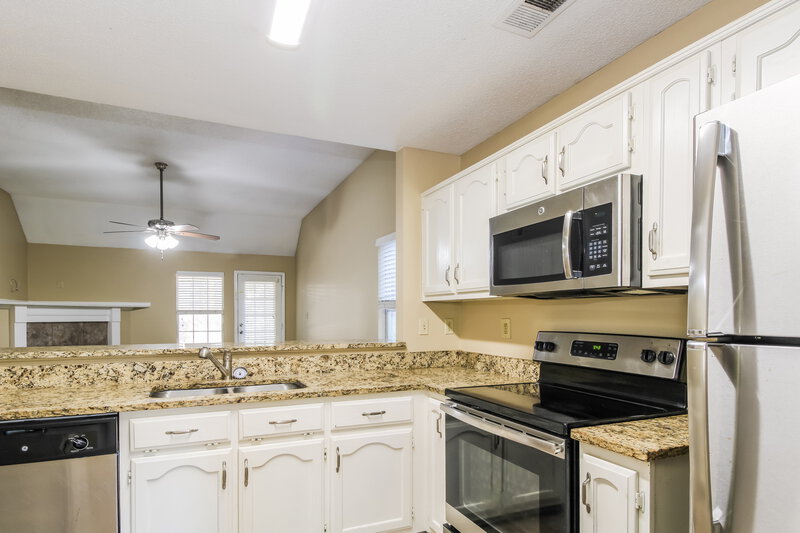 1,720/Mo, 10230 Fox Hunt Dr Olive Branch, MS 38654 Kitchen View