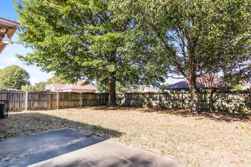 1,720/Mo, 10230 Fox Hunt Dr Olive Branch, MS 38654 Rear View 2