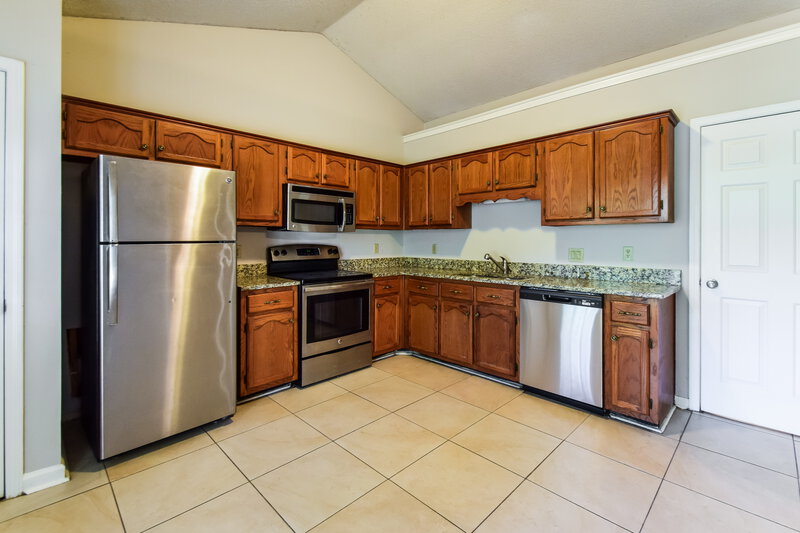 1,675/Mo, 7417 Hunters Hollow Ln Southaven, MS 38671 Kitchen View