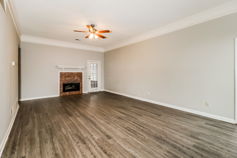 1,875/Mo, 5430 Stateline Rd Walls, MS 38680 Living Room View