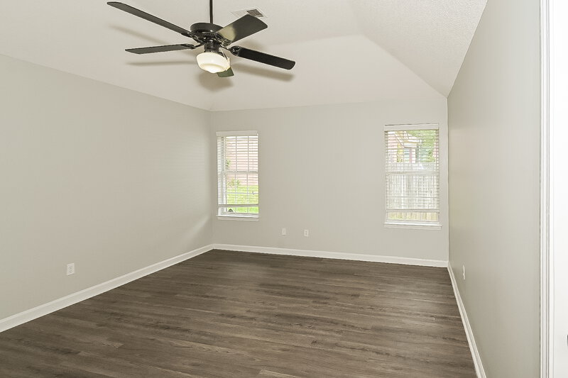 1,655/Mo, 1203 Thames Dr Southaven, MS 38671 Main Bedroom View