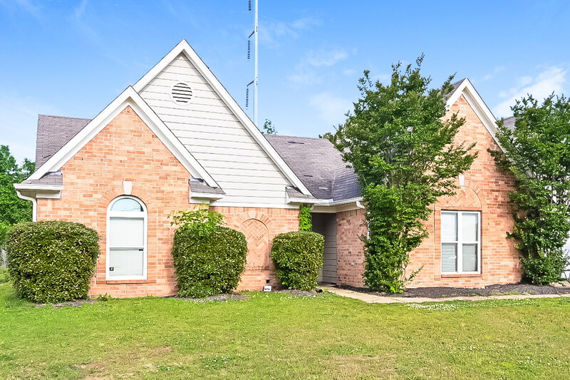 2,910/Mo, 6631 Tealwood Dr Horn Lake, MS 38637 External View