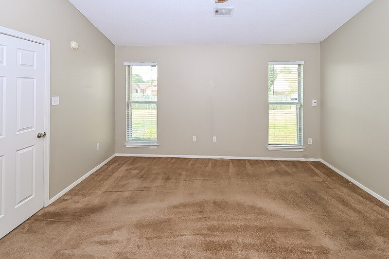 1,700/Mo, 9161 Preakness Dr Southaven, MS 38671 Main Bedroom View 2