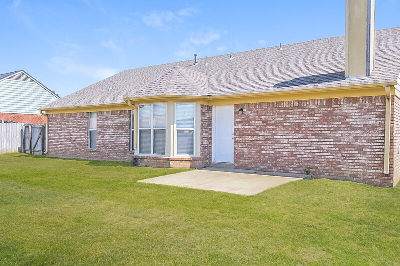 1,700/Mo, 9161 Preakness Dr Southaven, MS 38671 Rear View 3