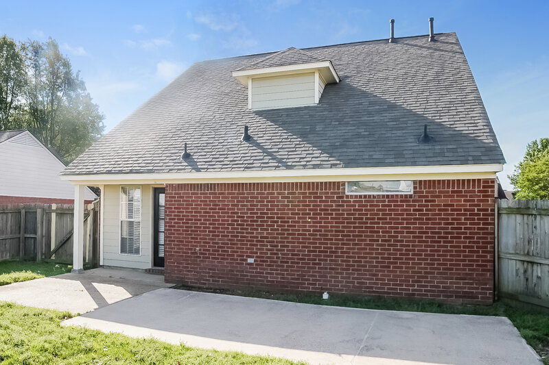1,765/Mo, 5713 Kaitlyn Dr W Walls, MS 38680 Rear View 2