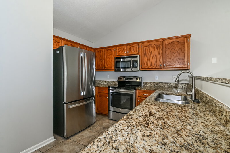 1,720/Mo, 1834 Central Trails Dr Southaven, MS 38671 Kitchen View