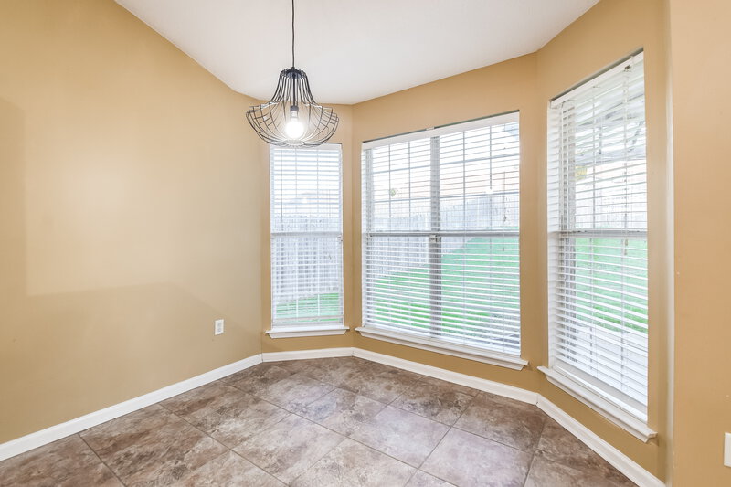 2,010/Mo, 8166 Martin Dr Southaven, MS 38671 Dining Room View