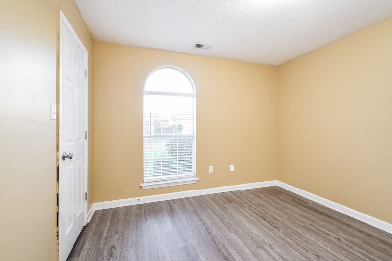 2,010/Mo, 8166 Martin Dr Southaven, MS 38671 Bedroom View