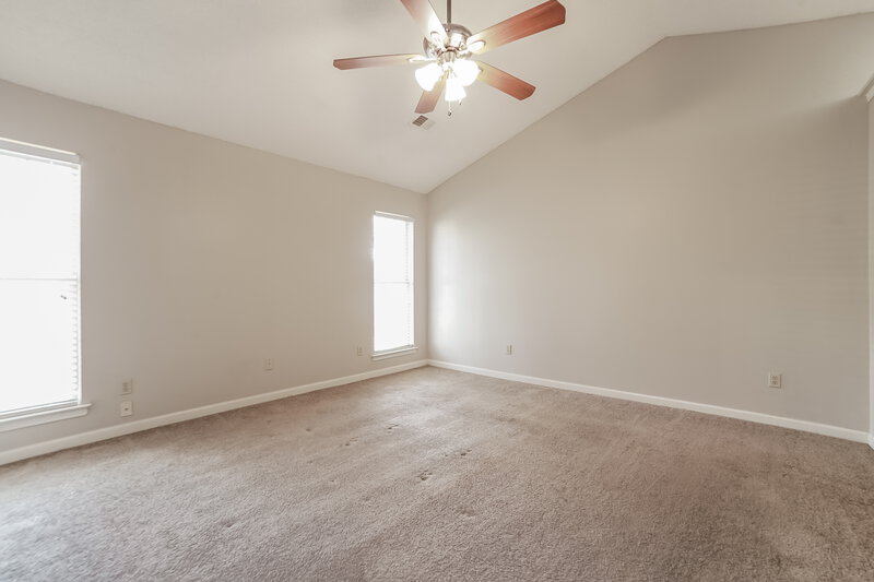 2,090/Mo, 7394 Paddock Cove Southaven, MS 38671 Main Bedroom View