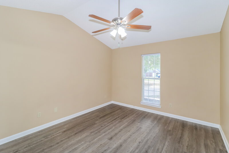 1,710/Mo, 7390 Paddock Cove Southaven, MS 38671 Main Bedroom View