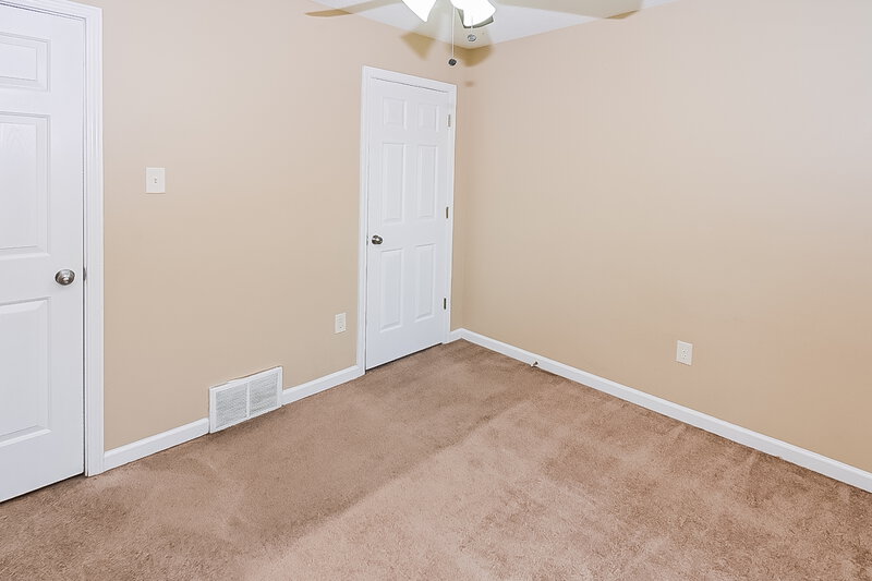 1,680/Mo, 12621 Fox Run Cove Olive Branch, MS 38654 Main Bedroom View