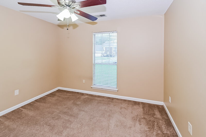 1,680/Mo, 12621 Fox Run Cove Olive Branch, MS 38654 Bedroom View