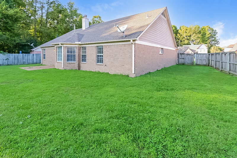 1,680/Mo, 12621 Fox Run Cove Olive Branch, MS 38654 Rear View 3